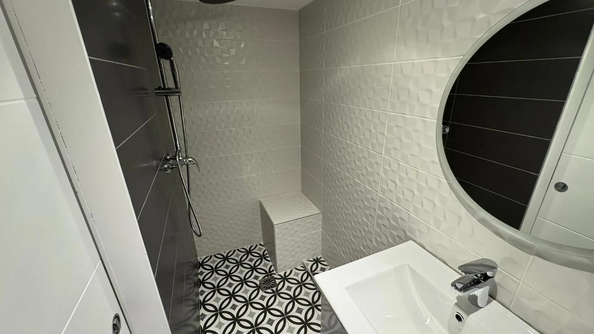 Apartment Twenty Fort Studio With Pool Lyon Villeurbanne