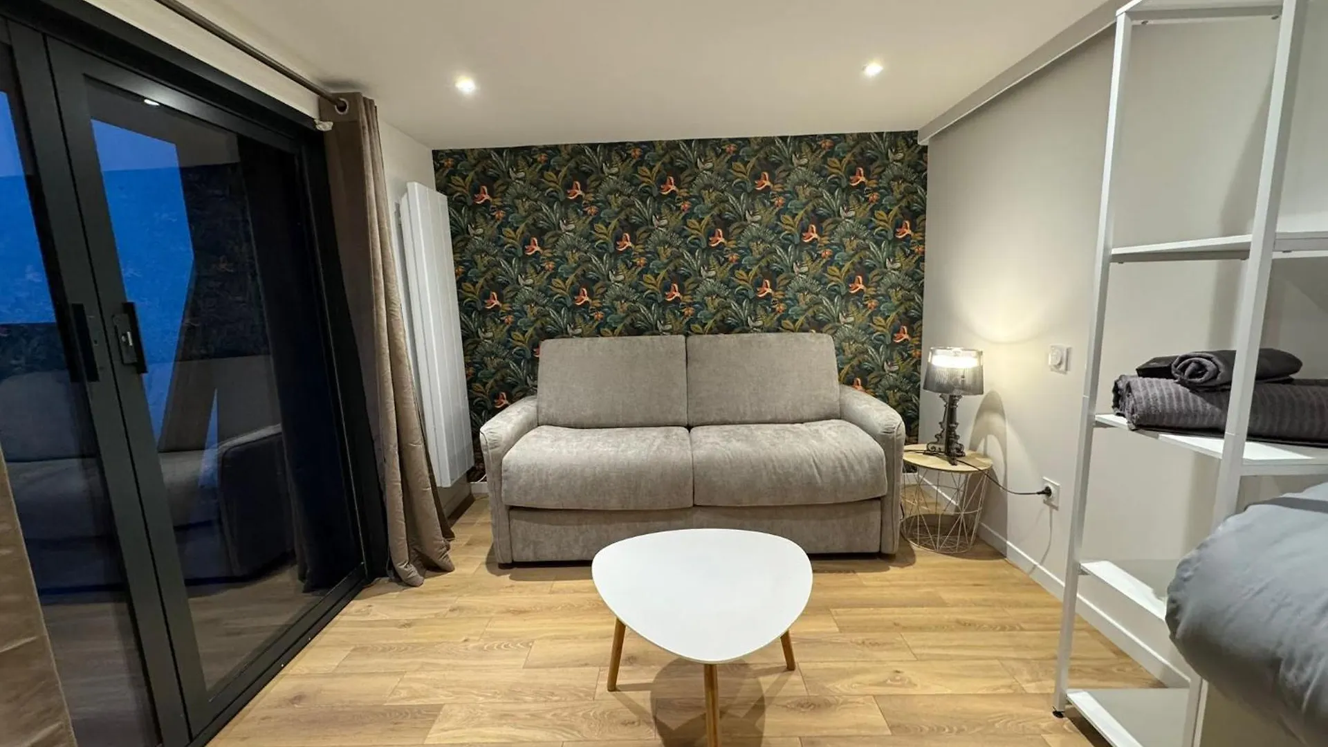 Apartment Twenty Fort Studio With Pool Lyon Villeurbanne France